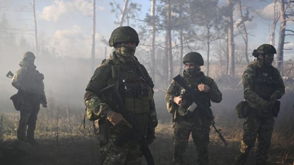 «Заставив противника сдаться»: в МО РФ заявили о захвате крупного опорного пункта ВСУ